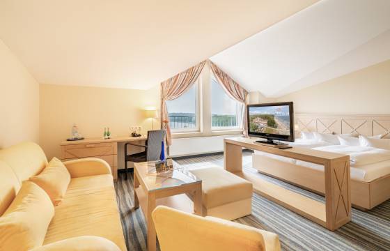 Zimmer & Ferienwohnungen: Ihr Traumurlaub
beginnt hier - Strandhotel Seerose