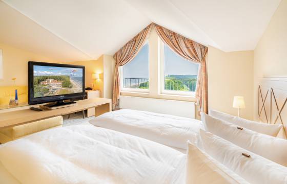 Doppelzimmer mit TV und Meerblick Strandhotel Seerose Usedom